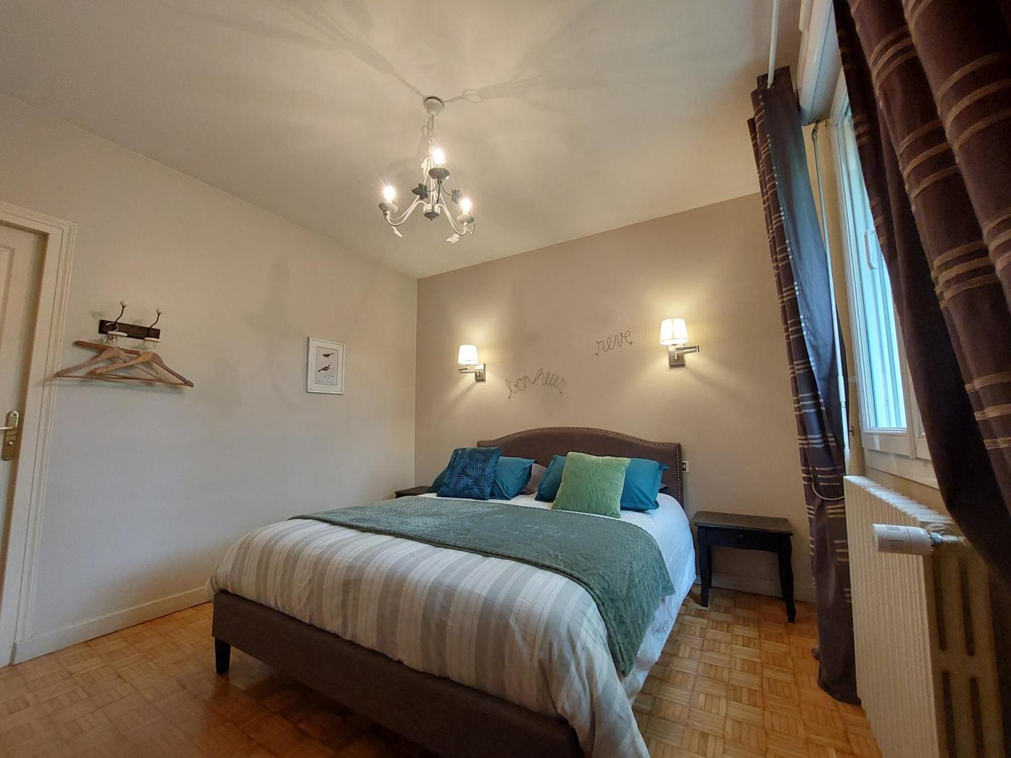 La Maison De Marie, Au Coeur De La Campagne Avec Table D'Hotes Sur Reservation Kérien Eksteriør bilde